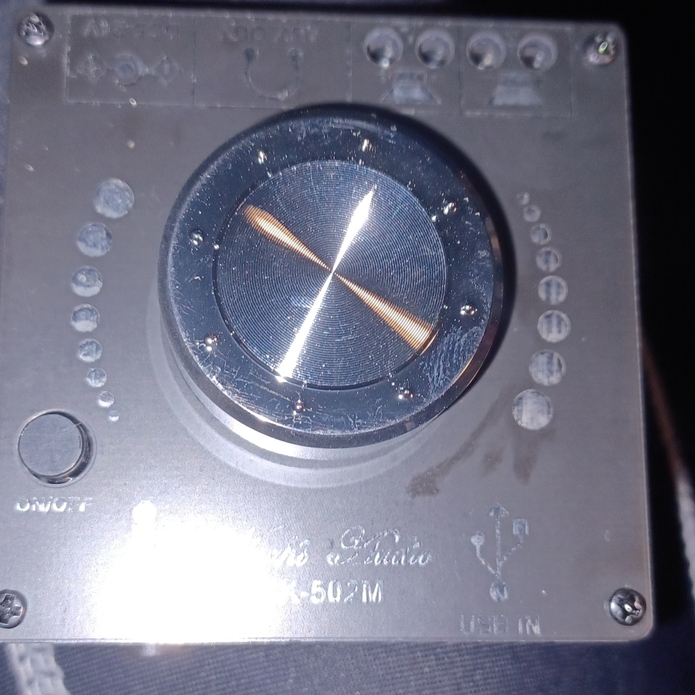 Bluetooth  mini amp 50 ×2. Watts